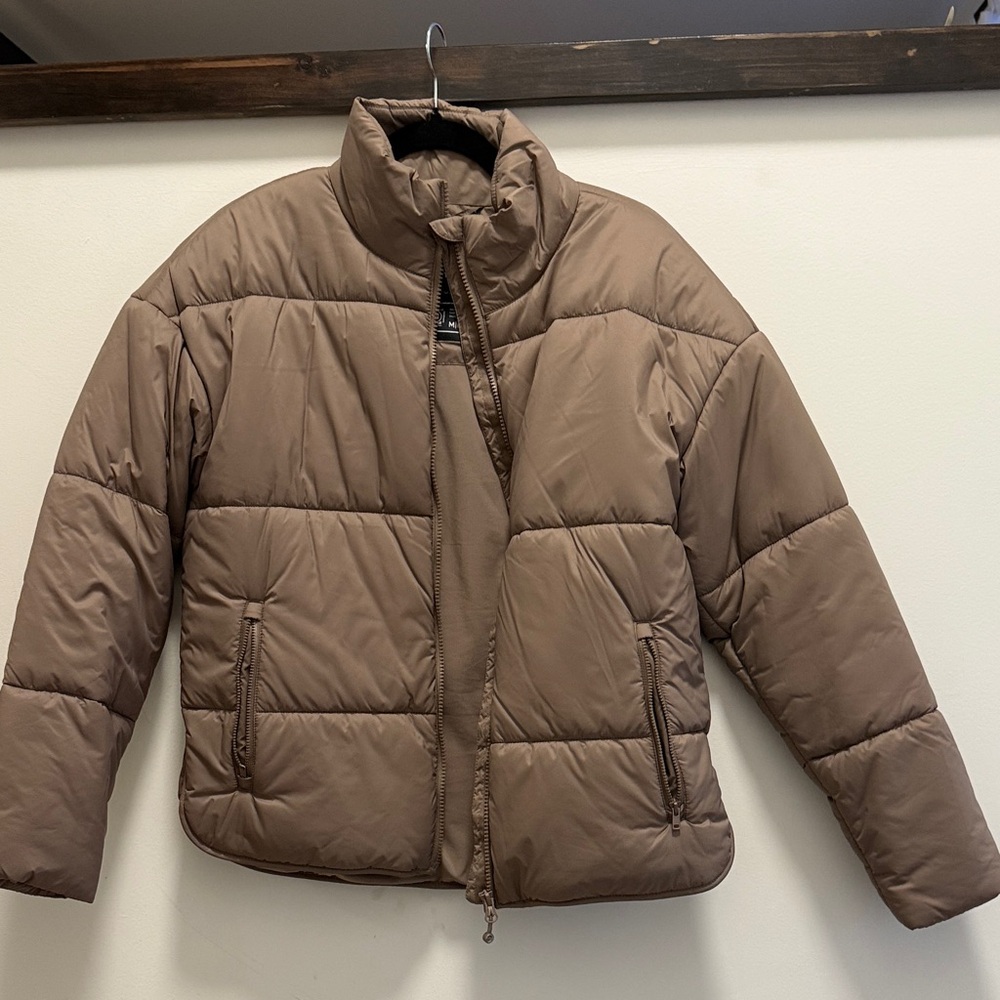 Mondetta Beige Puffer Jacket